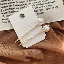 Load image into Gallery viewer, Woman elegant geometric pearl hairpins and hair clips